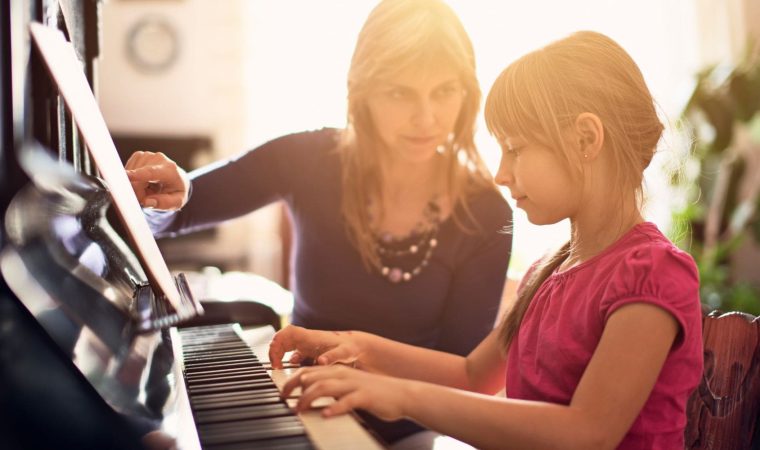 Les avantages d’un cours de piano à domicile : quel tarif ?
